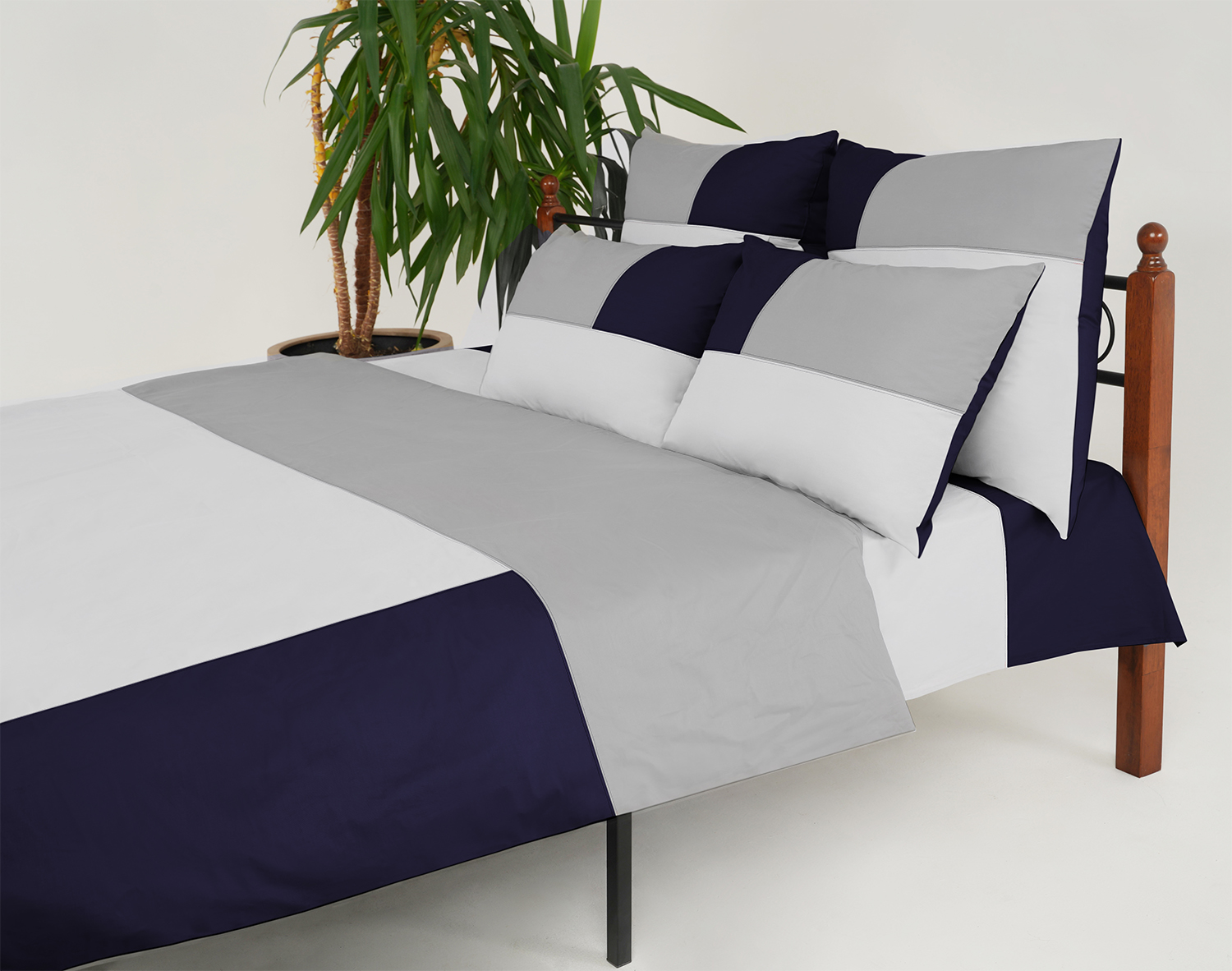 • Satini Tricolor / Сатини Триколор •  Комплект постельного белья из Мако Сатина белый-серый-синий