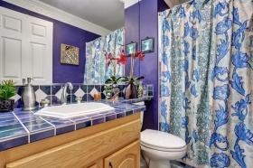 Текстиль в ванной комнате: выбор и уход