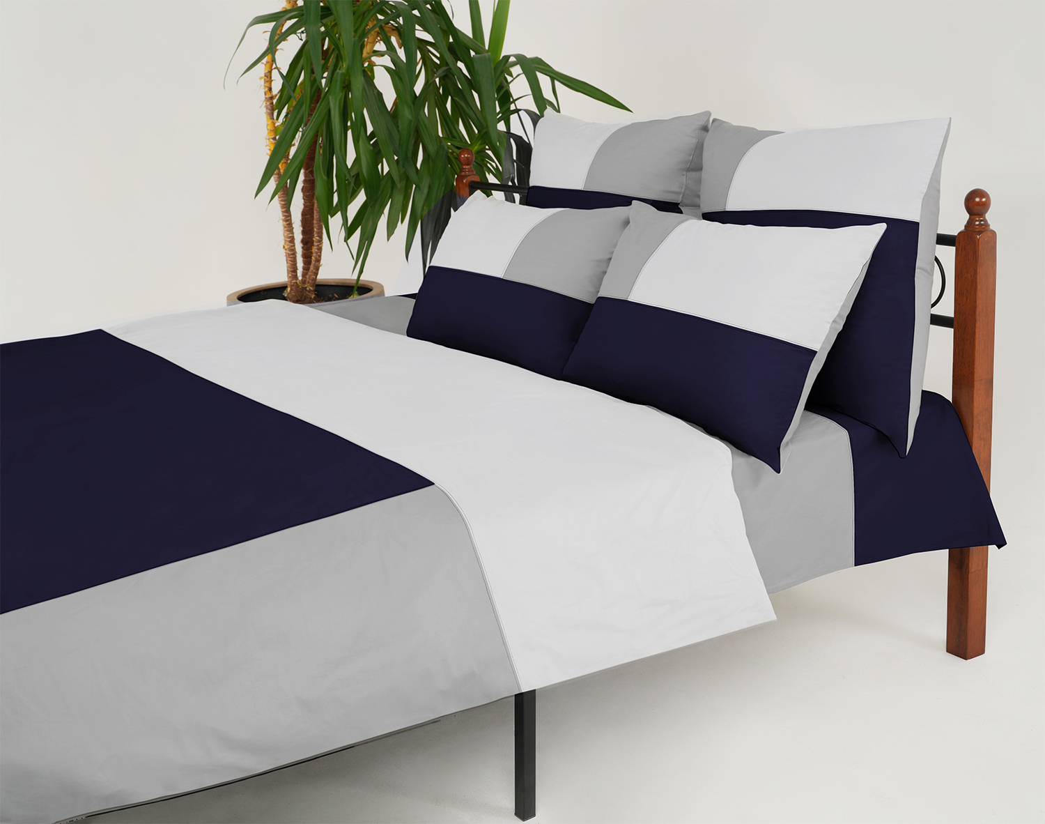 • Satini Tricolor / Сатини Триколор •  Комплект постельного белья из Мако Сатина синий-белый-серый