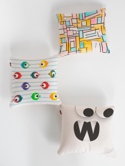Декоративная подушка на диван • Deco / Деко •  Пит Мондриан Композиция в овале с цветными плоскостями №2 45 х 45 см